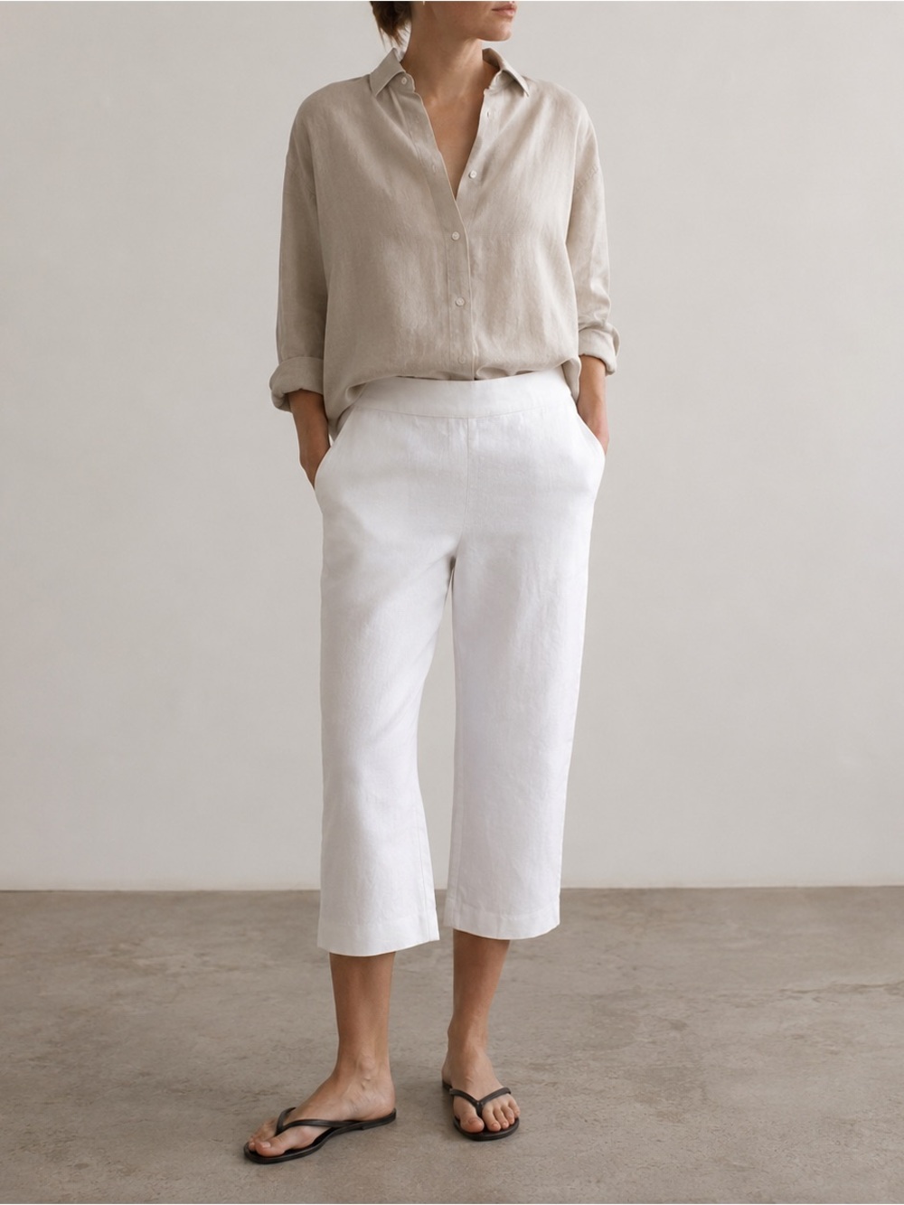 Chico’s White 100% Linen Pull-On Capri Pants Size 1 Cropped Back Elastic Waist 8
